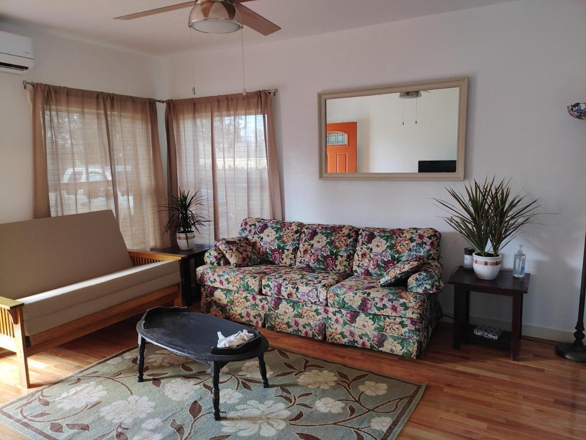 Comfortable Jacksonville House Medford Eksteriør billede